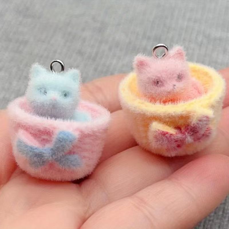 Jewelry Making Resin - 4pcs 3D plush resin cat pendant,